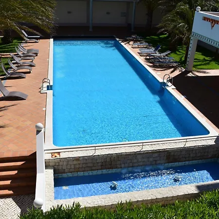 T2 Pool, Golf, Del Rey, Obidos C8 *